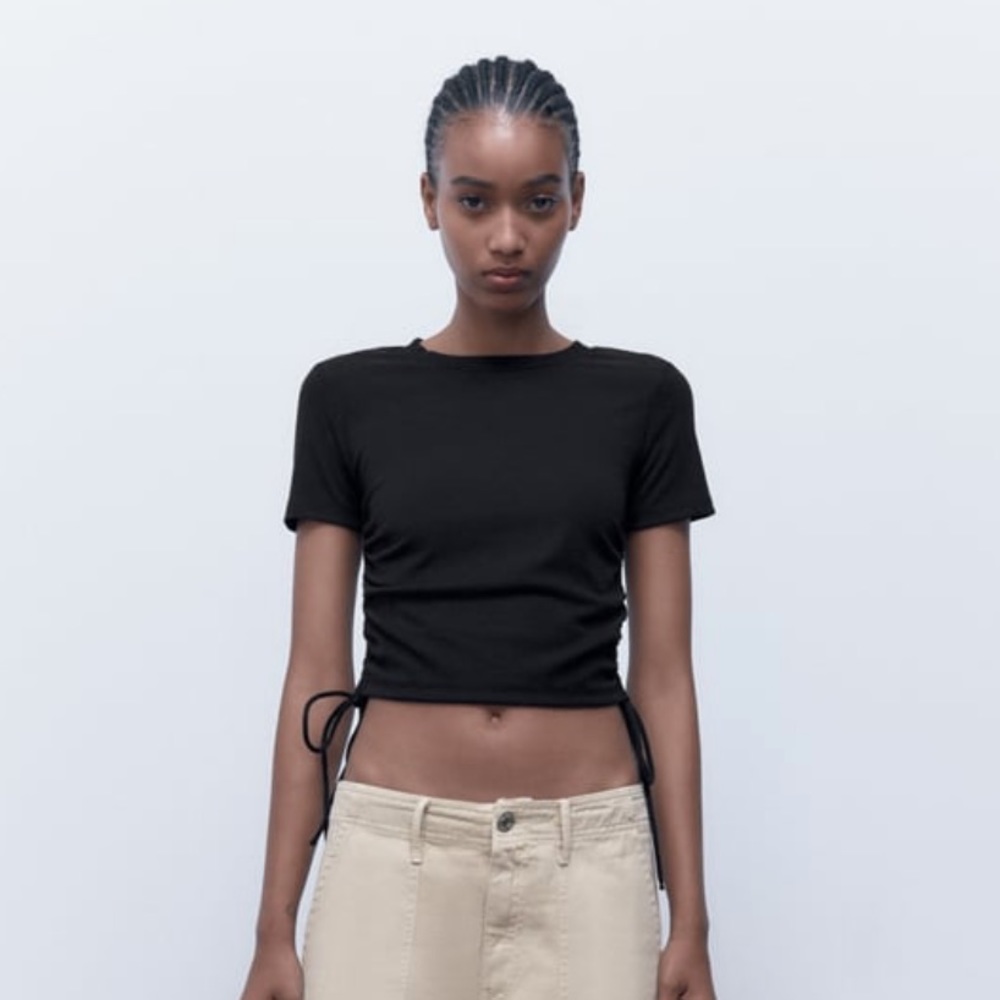 NWOT Zara ruched ribbed tshirt black